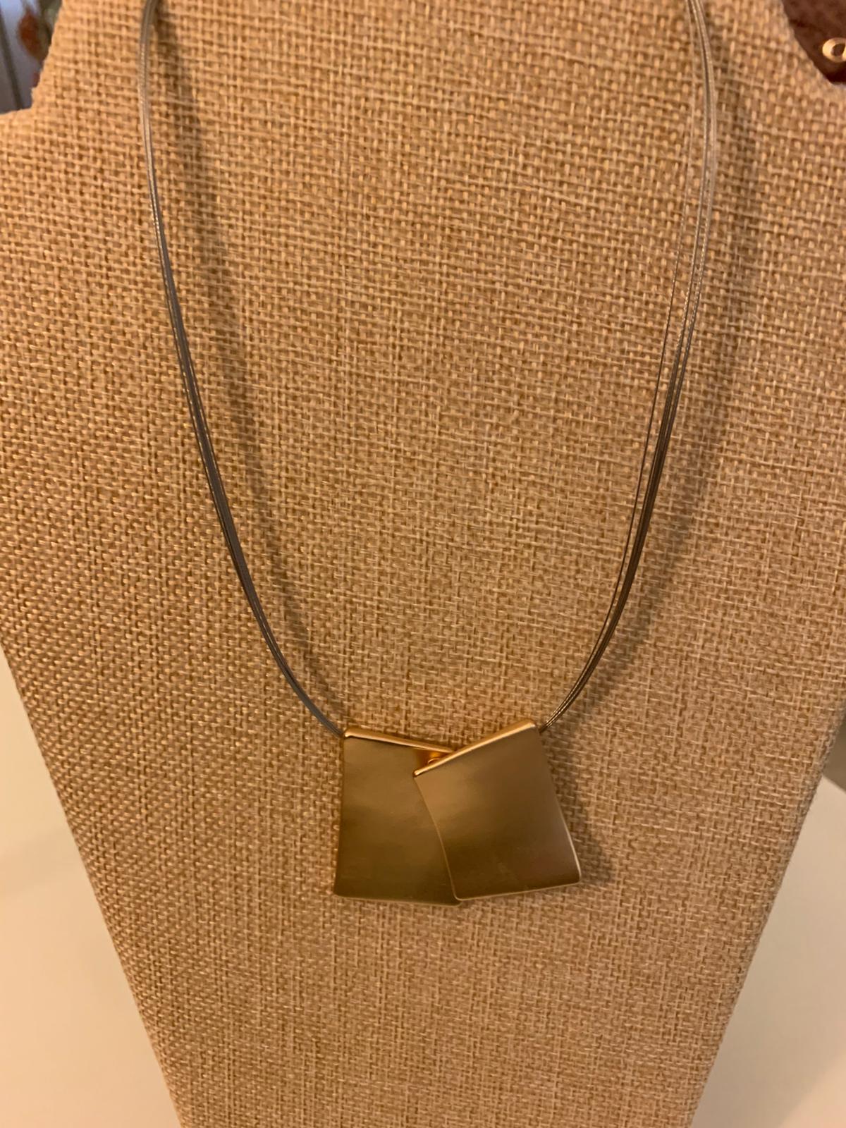 Neckless - Jewelry